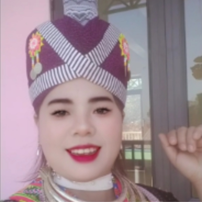 Kwv Txhiaj Tsiv Teb Chaws